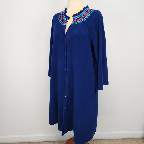 Vintage Vanity Fair Velour Housecoat Robe Size M Blue Button Up Long Sleeve - Picture 3 of 13